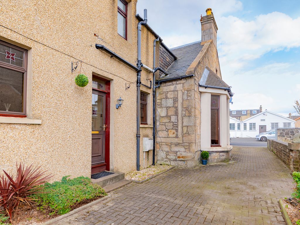 2 bed flat for sale in Russel Street, Falkirk FK1 Zoopla