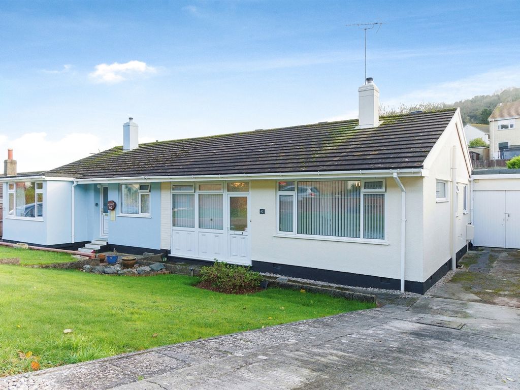 4 bed semidetached bungalow for sale in Chestnut Drive, Brixham TQ5, £
