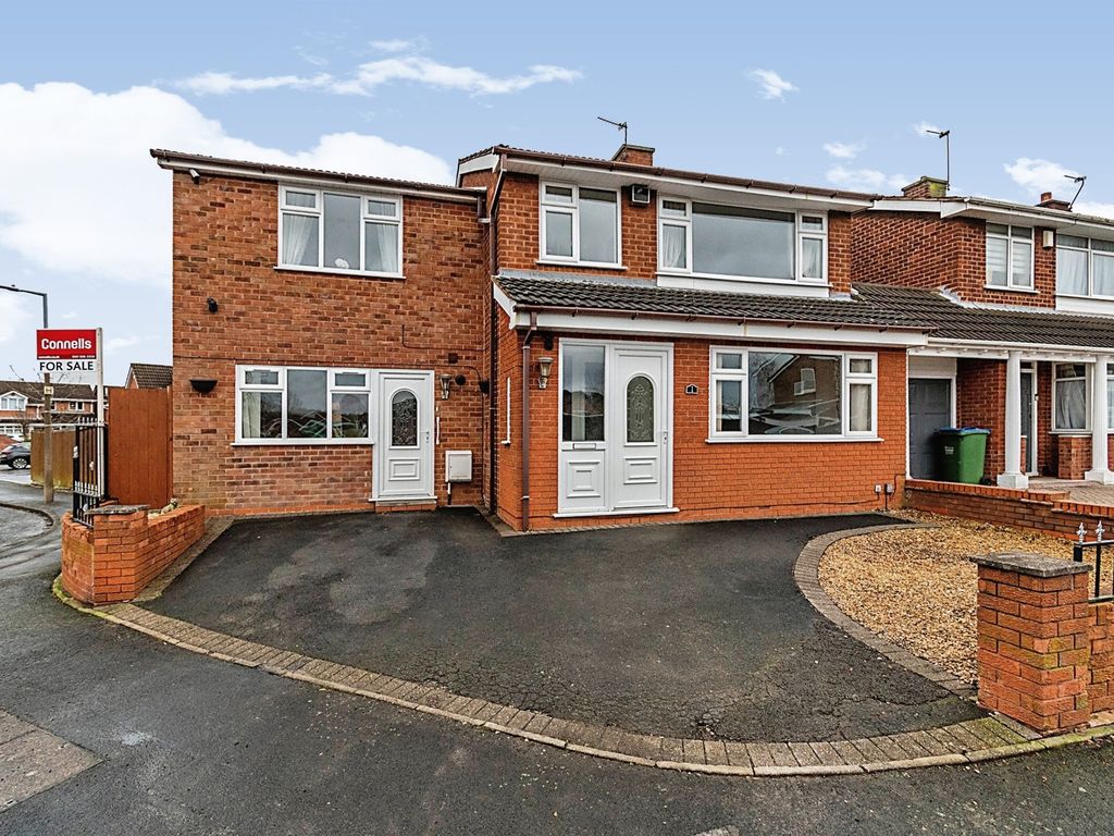 6 bed detached house for sale in Bertram Close, Tipton DY4 Zoopla
