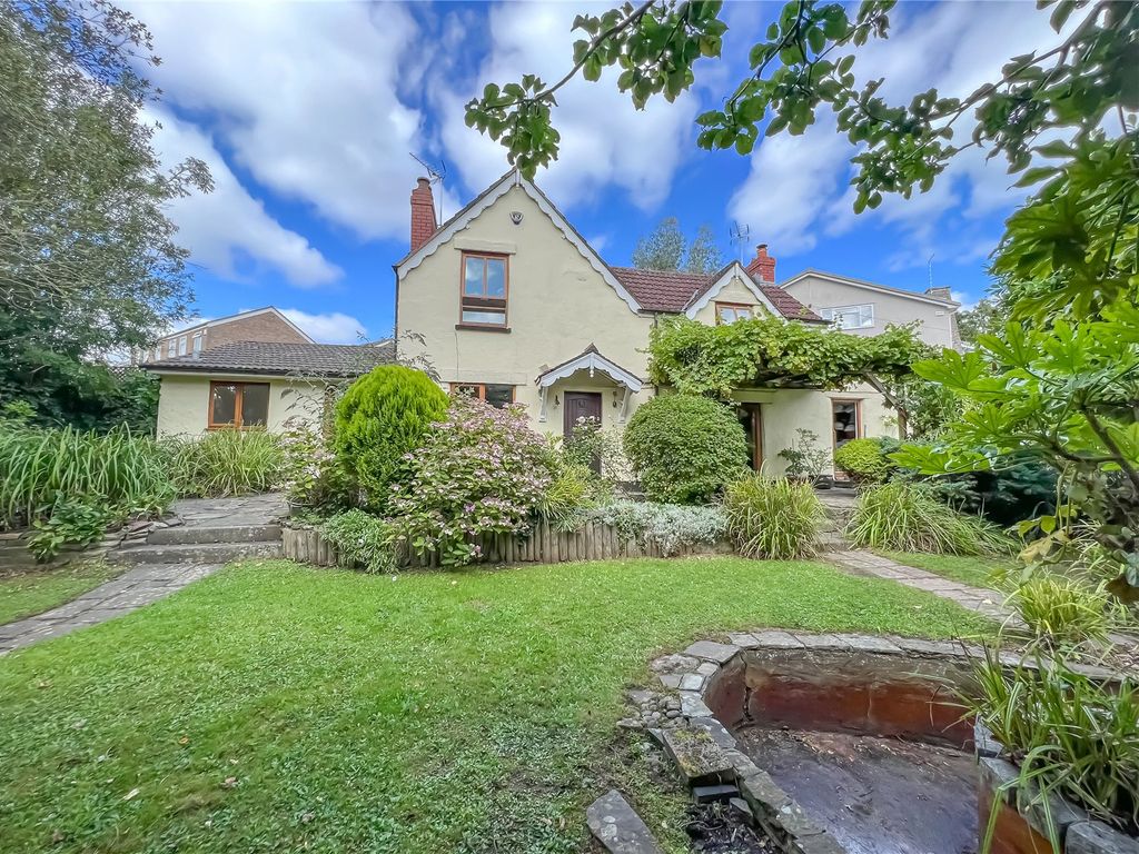 3 bed detached house for sale in Courtney Road, Kingswood, Bristol BS15