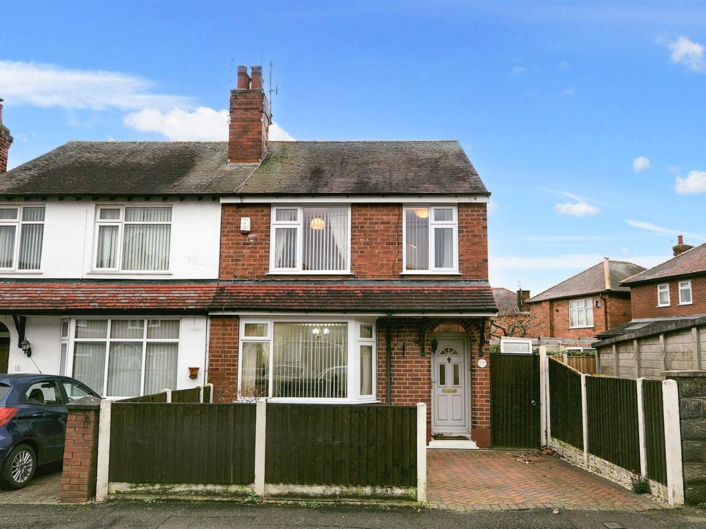 3 bed semidetached house for sale in Sefton Avenue, Stapleford, Nottingham NG9, £220,000 Zoopla