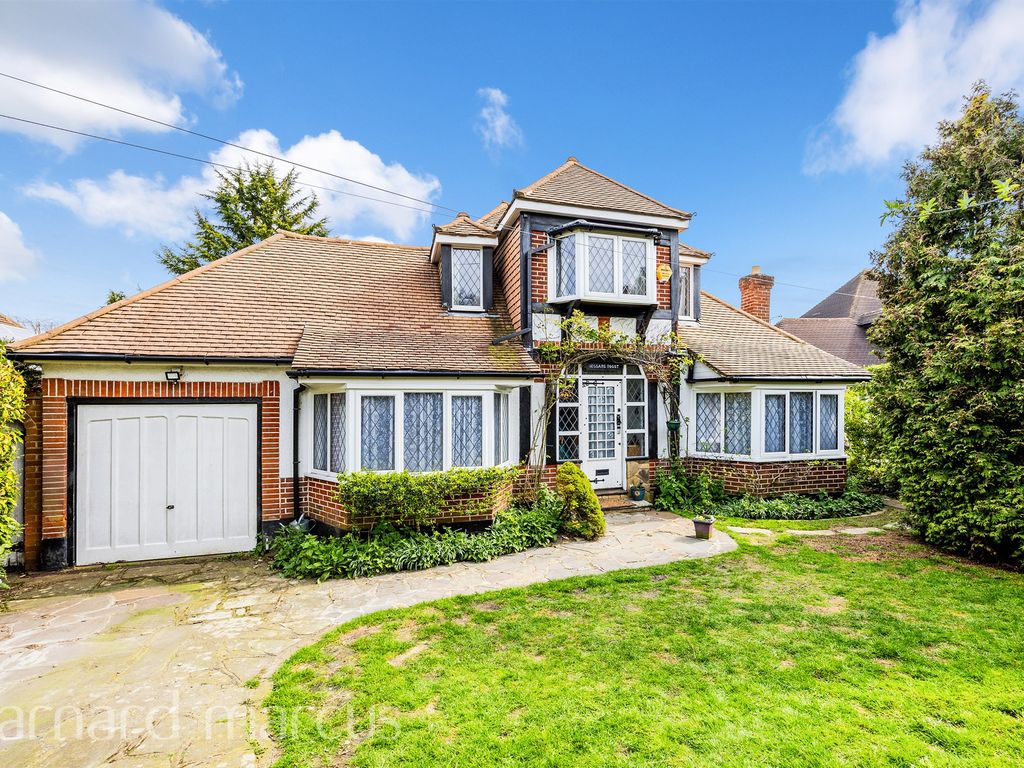 4 bed detached house for sale in Tattenham Crescent, Epsom KT18, £