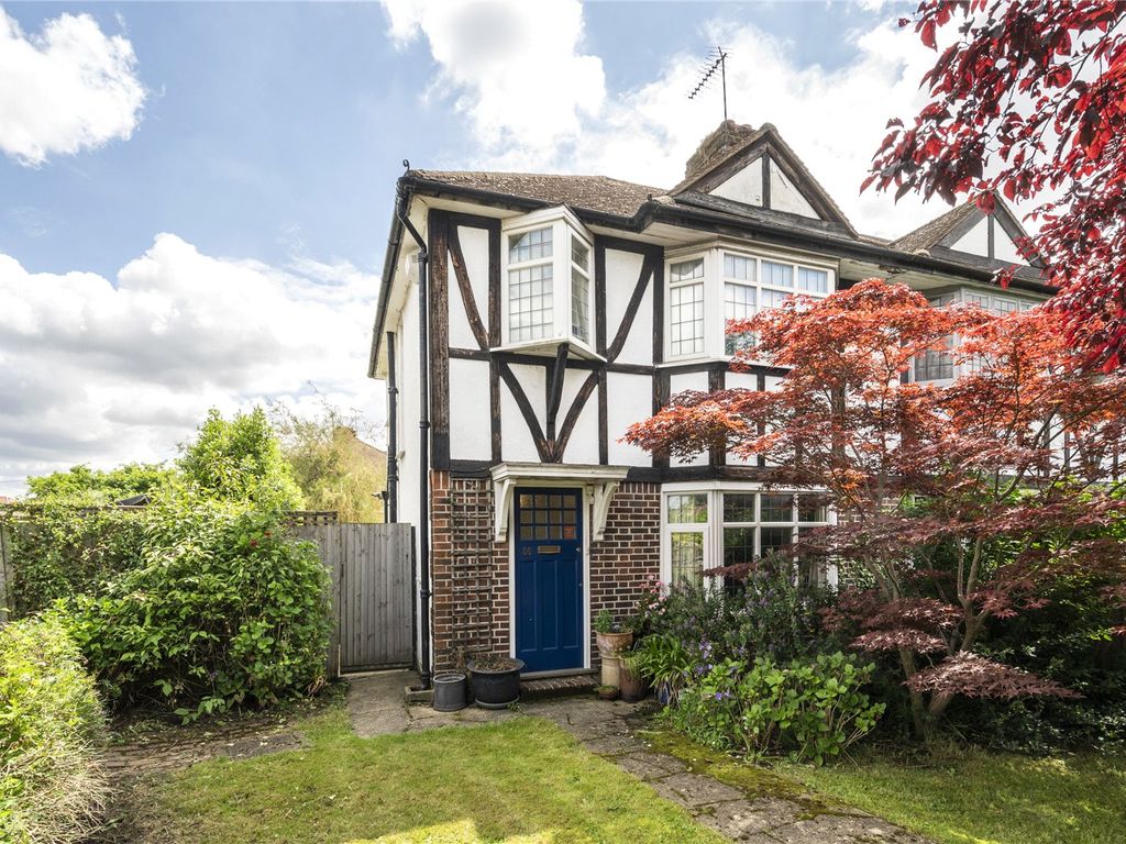 Robin Hood Way, Kingston Vale, London SW15  