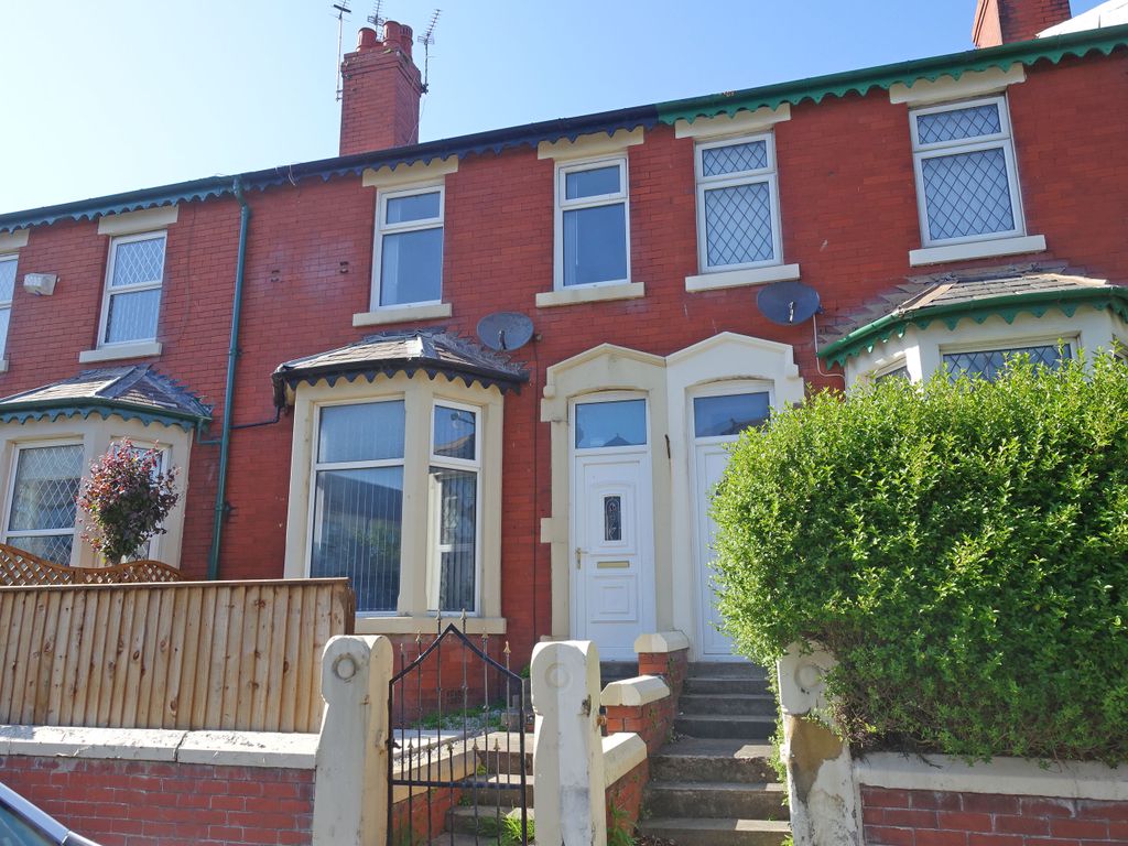4 bed terraced house to rent in Palatine Road, Blackpool FY1 Zoopla