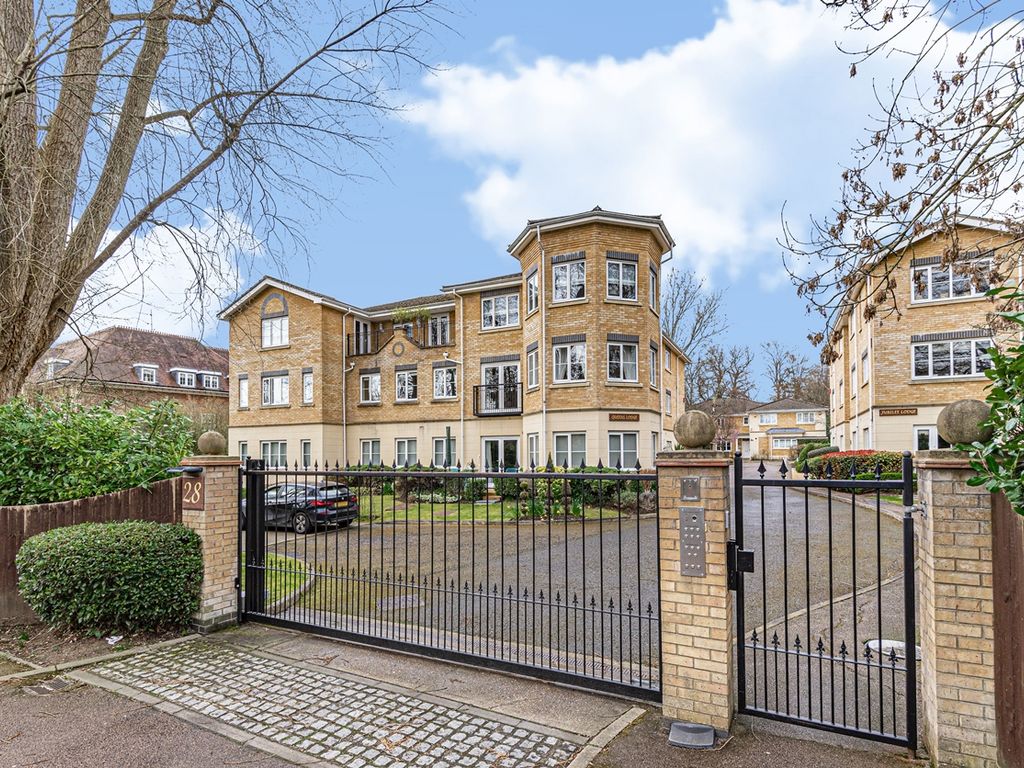 5 bed flat for sale in Uxbridge Road, Stanmore HA7 Zoopla
