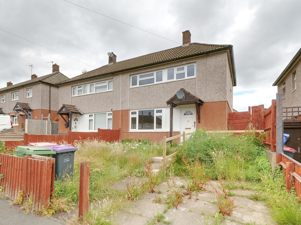 Semidetached house for sale in 43 Gloucester Avenue, Dawley, Telford