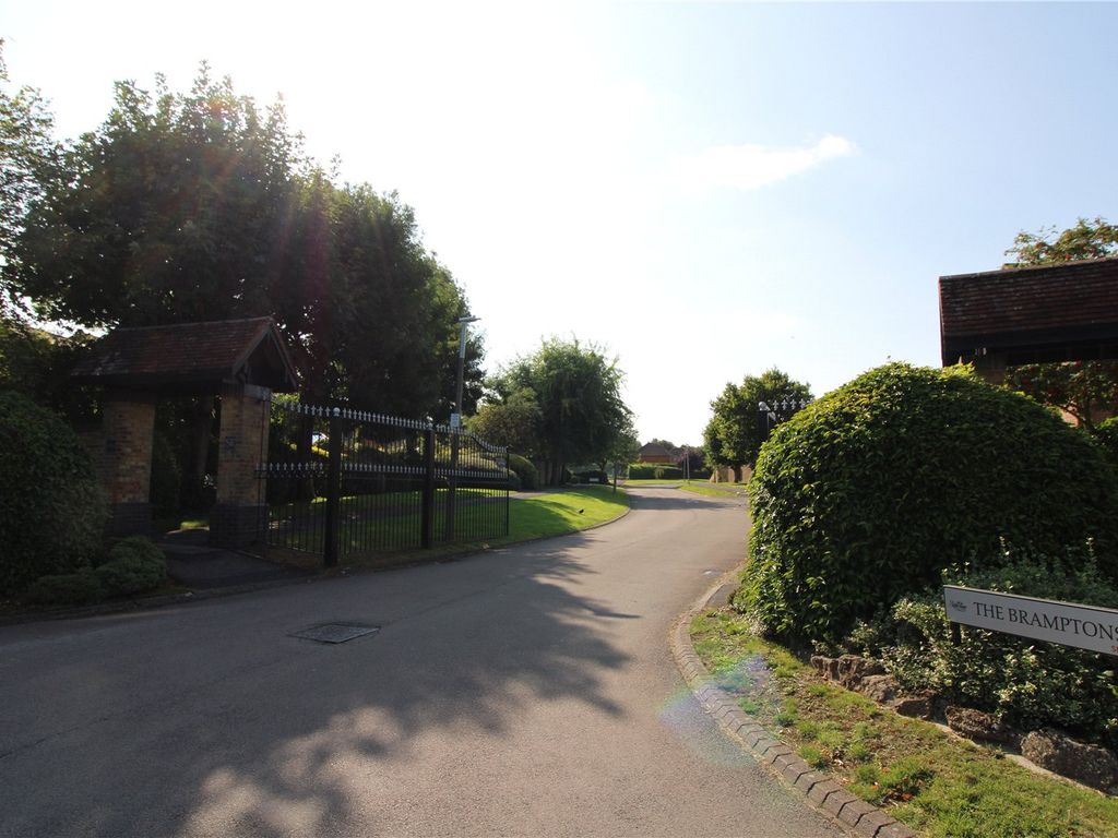 5 bed detached house for sale in The Bramptons, Shaw Ridge, Swindon SN5