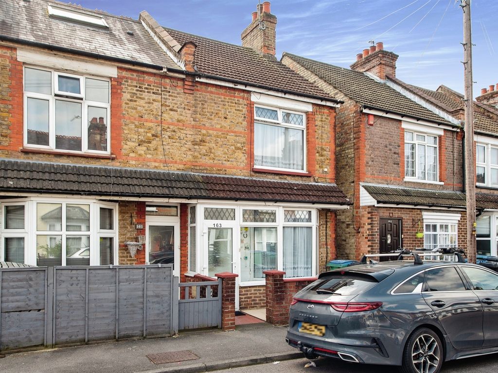3 bed end terrace house for sale in Chester Road, Watford WD18 Zoopla