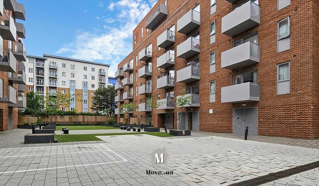 New home, 2 bed flat for sale in Steel House, The Metalworks