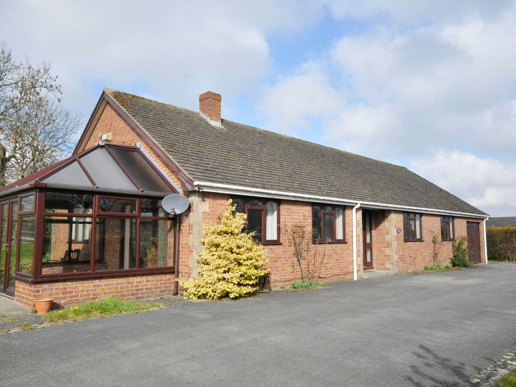 3 bed detached bungalow to rent in Water Meadow Lane, Chesterfield S41 Zoopla