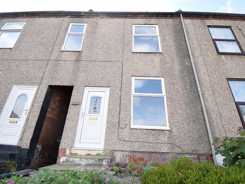 3 bed terraced house to rent in Wakefield Road, Normanton WF6 Zoopla