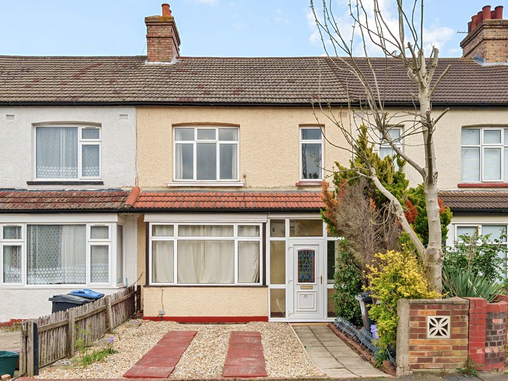 3 bed detached house for sale in Grove Road, Mitcham CR4 Zoopla
