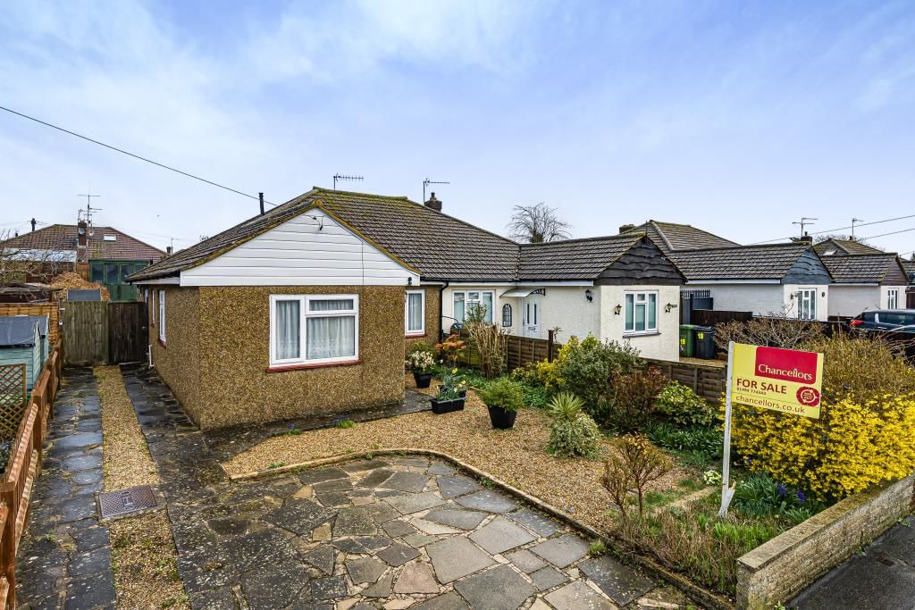 3 bed bungalow for sale in Chesham, Buckinghamshire HP5 Zoopla