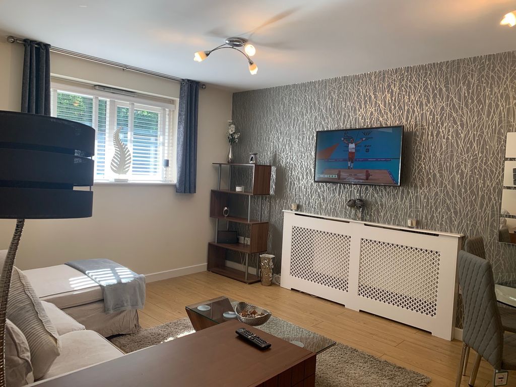 2 bed flat to rent in New Coventry Road, Sheldon, Birmingham B26 Zoopla