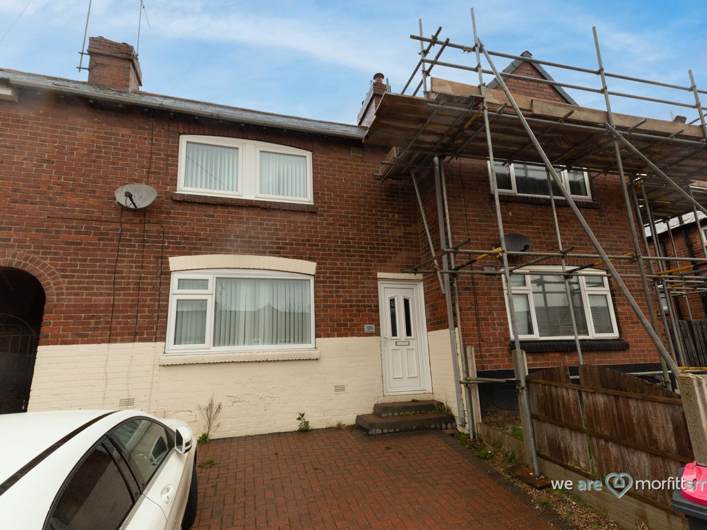 3 bed semidetached house to rent in North Road, East Dene, Rotherham