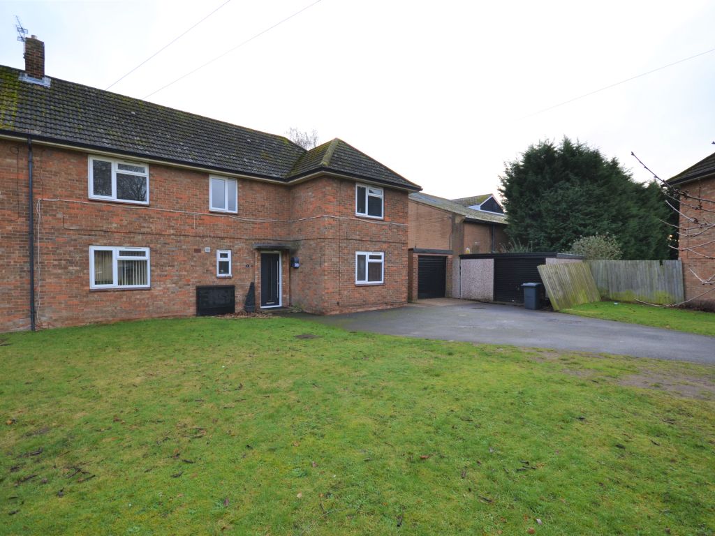 4 bed semidetached house for sale in Ash Grove, Auckley, Doncaster DN9