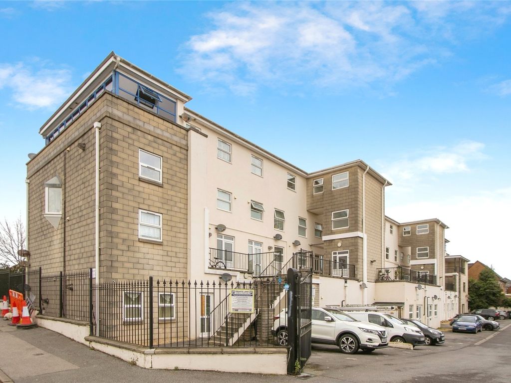 1 bed flat for sale in Ringwood Road, Poole BH12, £110,000 Zoopla