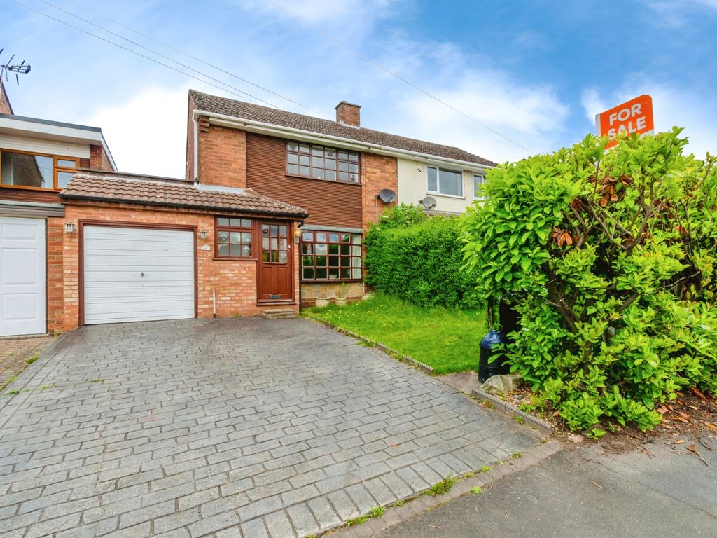 2 bed semidetached house for sale in Hollybank Avenue, Essington