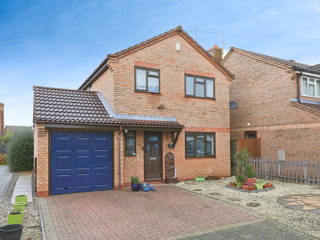 4 bed detached house for sale in Cranesbill Drive, Broomhall, Worcester