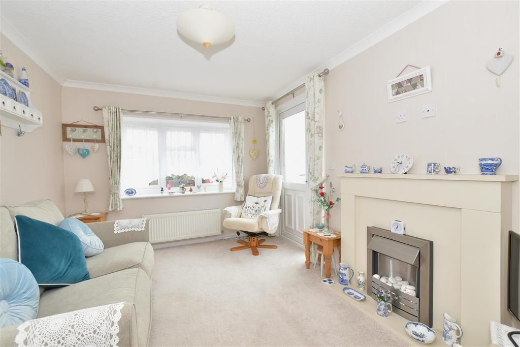 2 bed mobile/park home for sale in Bognor Road, Climping, Littlehampton