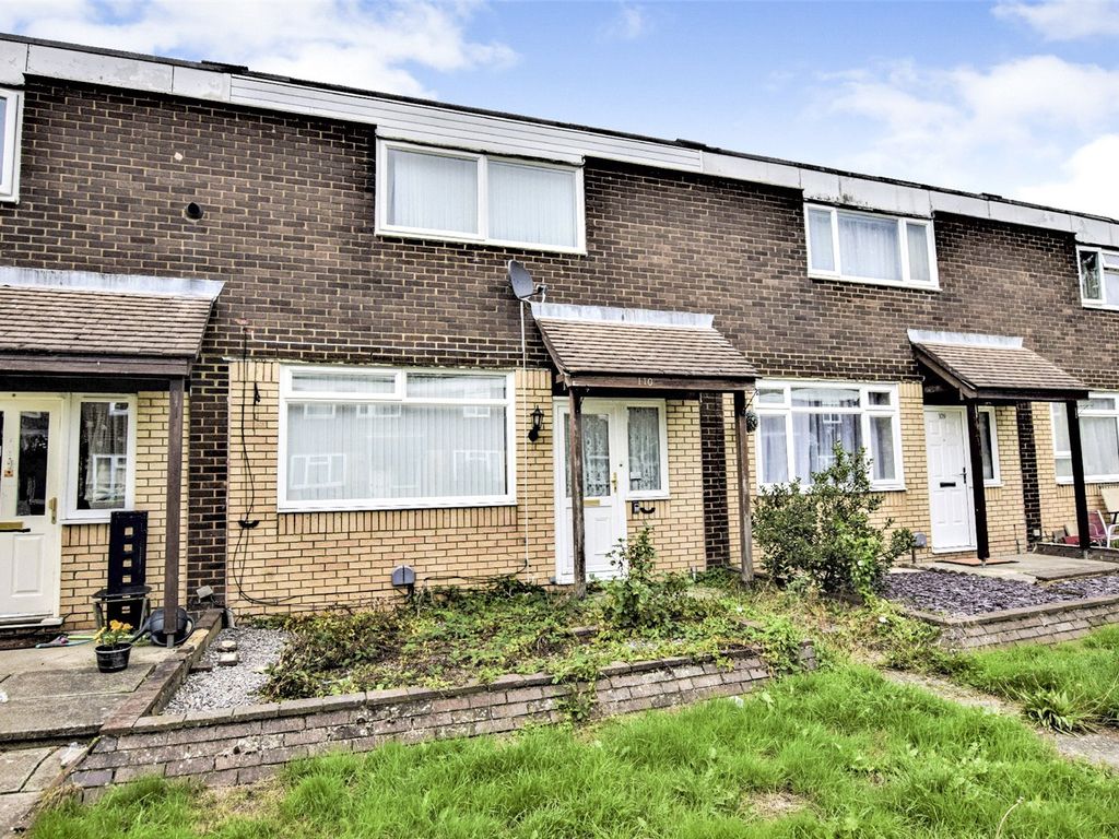 2 bed terraced house for sale in Austen Road, Farnborough, Hampshire