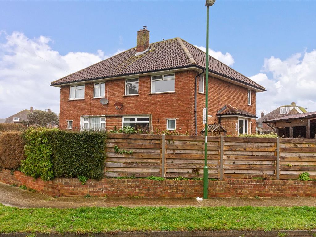 3 bed property for sale in Clun Road, Wick, Littlehampton BN17 Zoopla