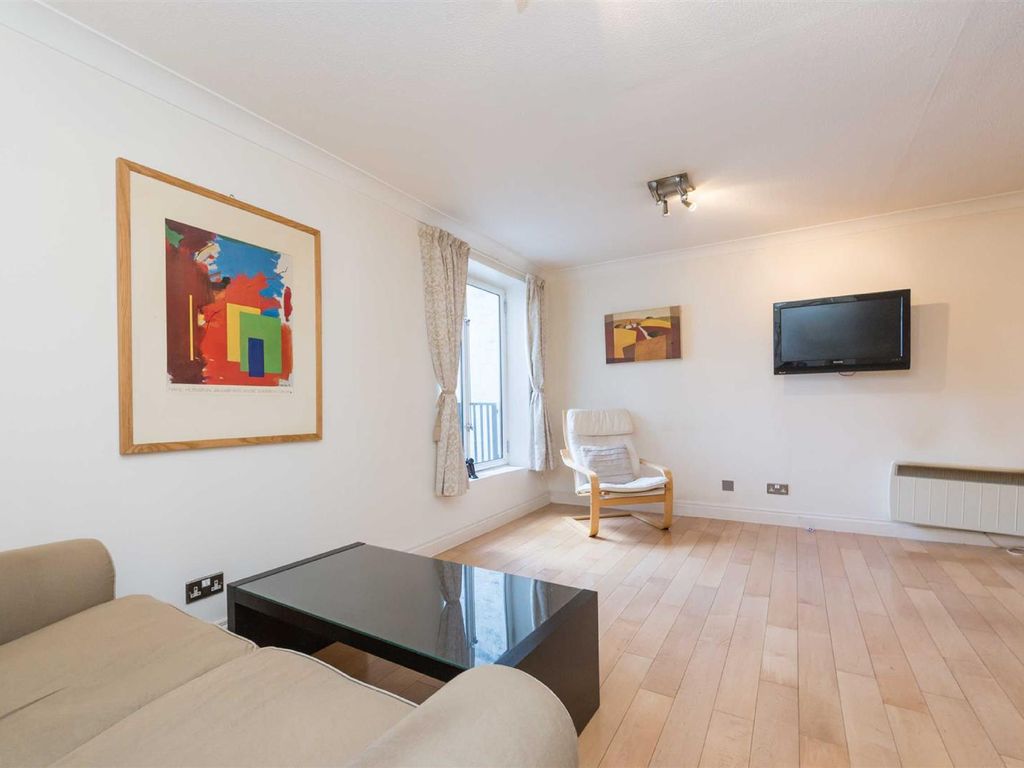 1 bed flat for sale in Orsett Terrace, Bayswater, London W2, £460,000