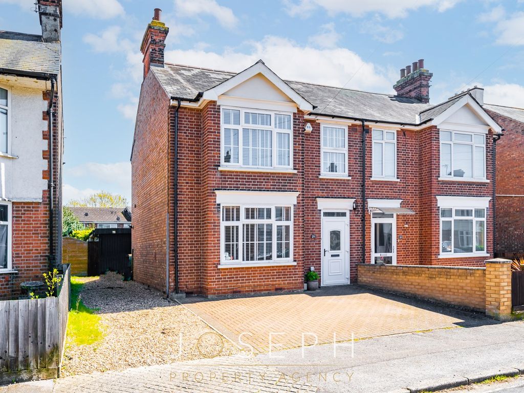 3 bed semidetached house for sale in Norman Crescent, Ipswich IP3 Zoopla