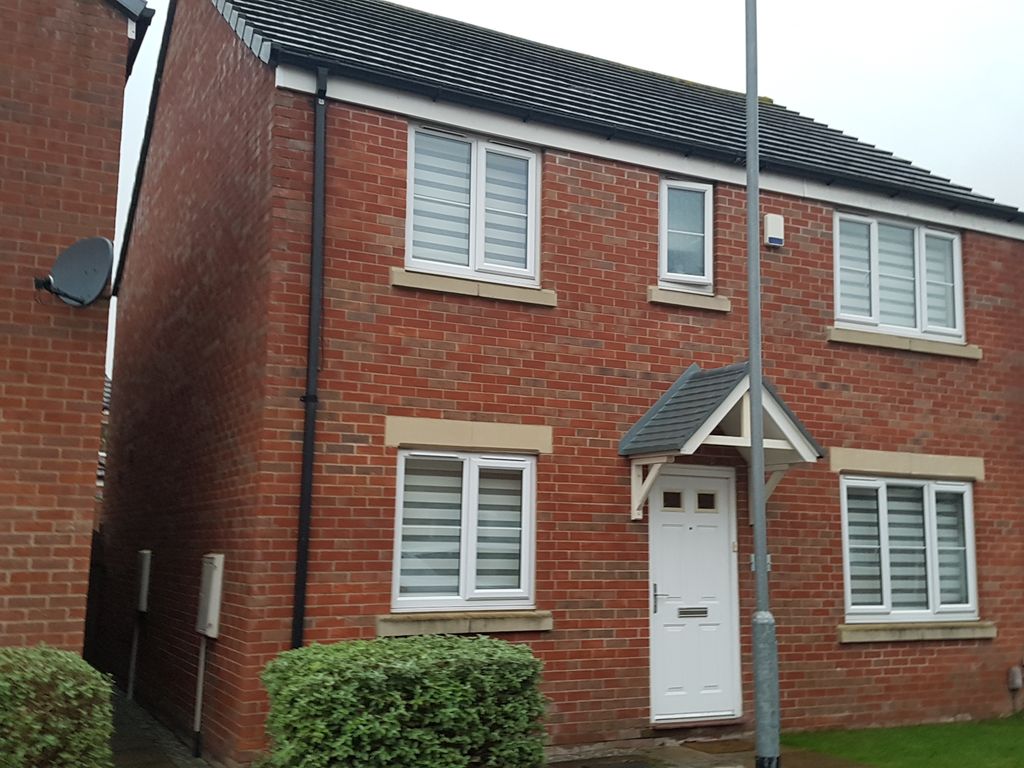 3 bed detached house to rent in 34 Elmore Street, Thurcroft, Rotherham
