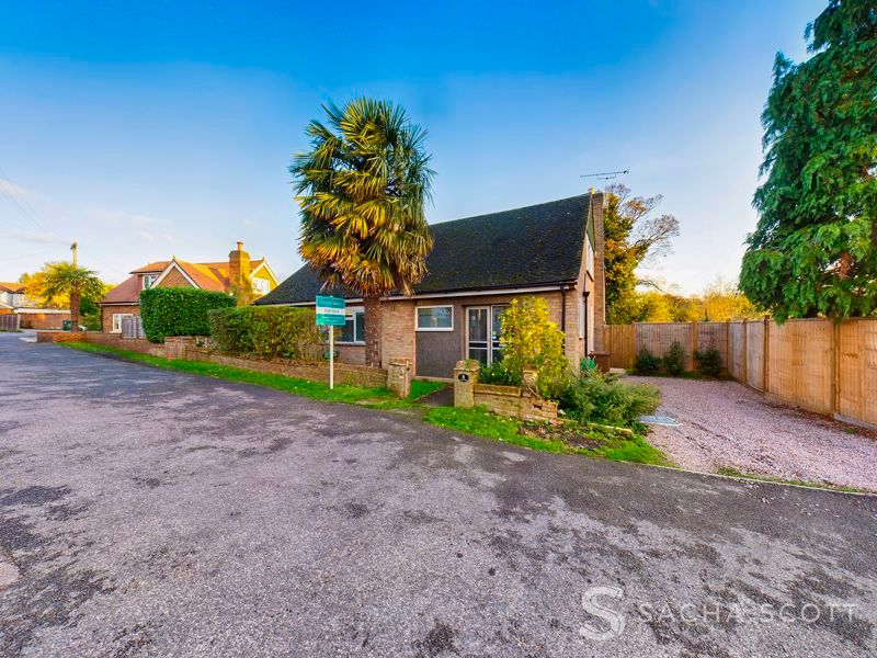 Nork Gardens, Banstead SM7