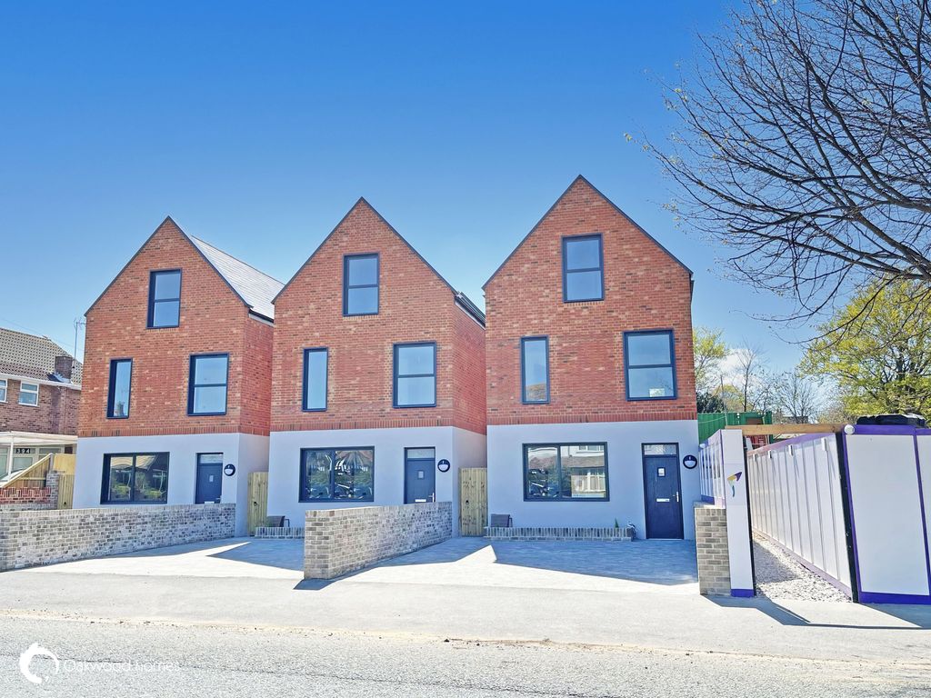 New home, 4 bed detached house for sale in Northdown Road, Cliftonville