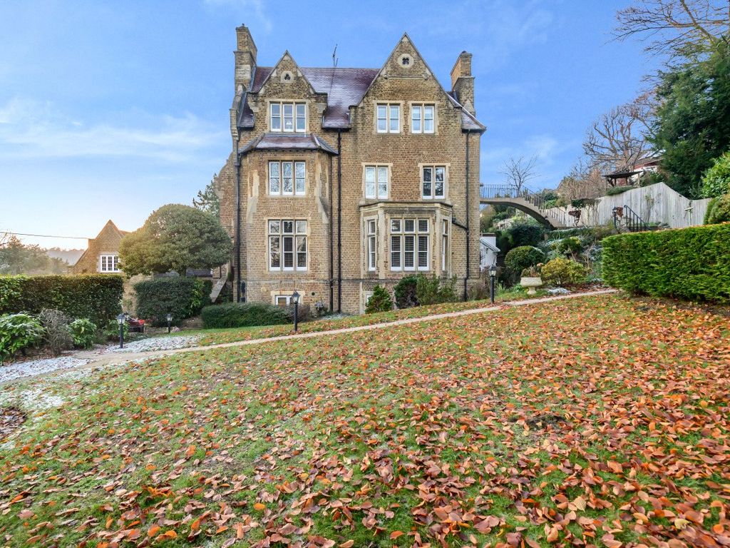 Guildford, Surrey GU2  