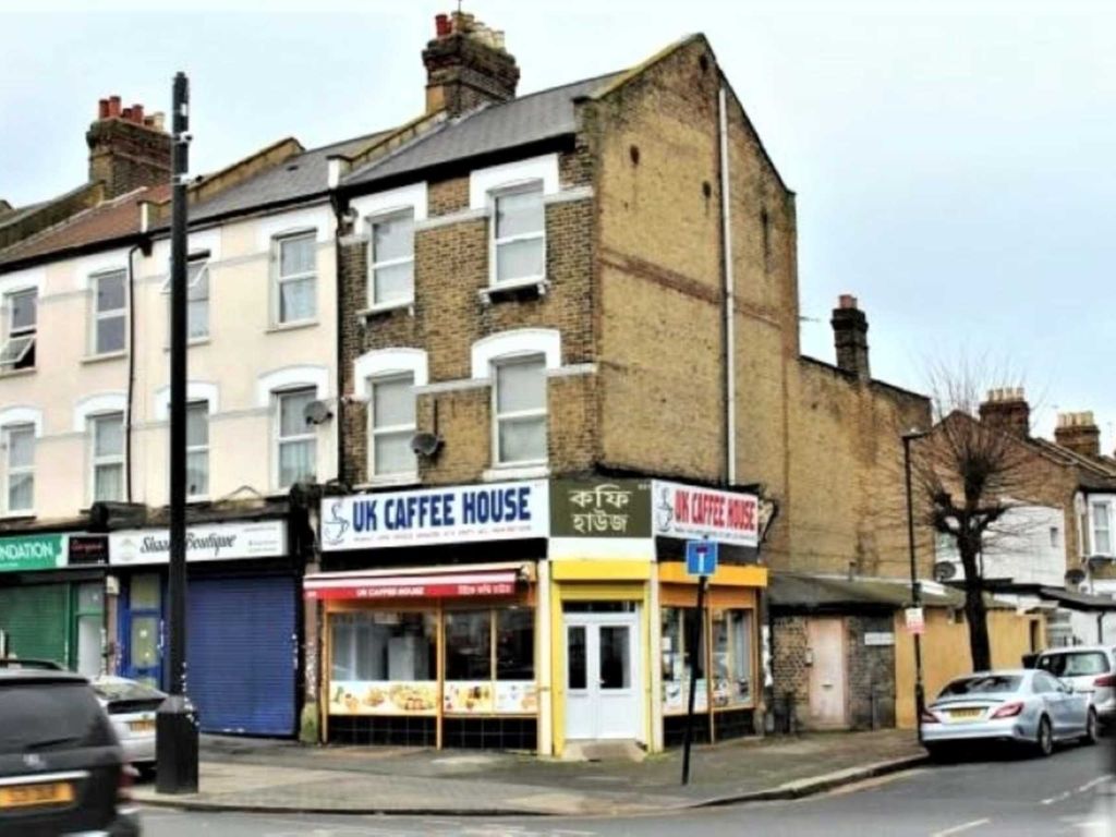 Studio for sale in Romford Road, Manor Park E12, £135,000 Zoopla