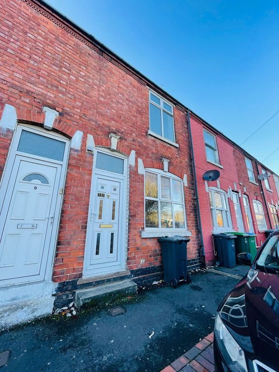 3 bed terraced house to rent in Wellington Road, Tipton DY4 Zoopla