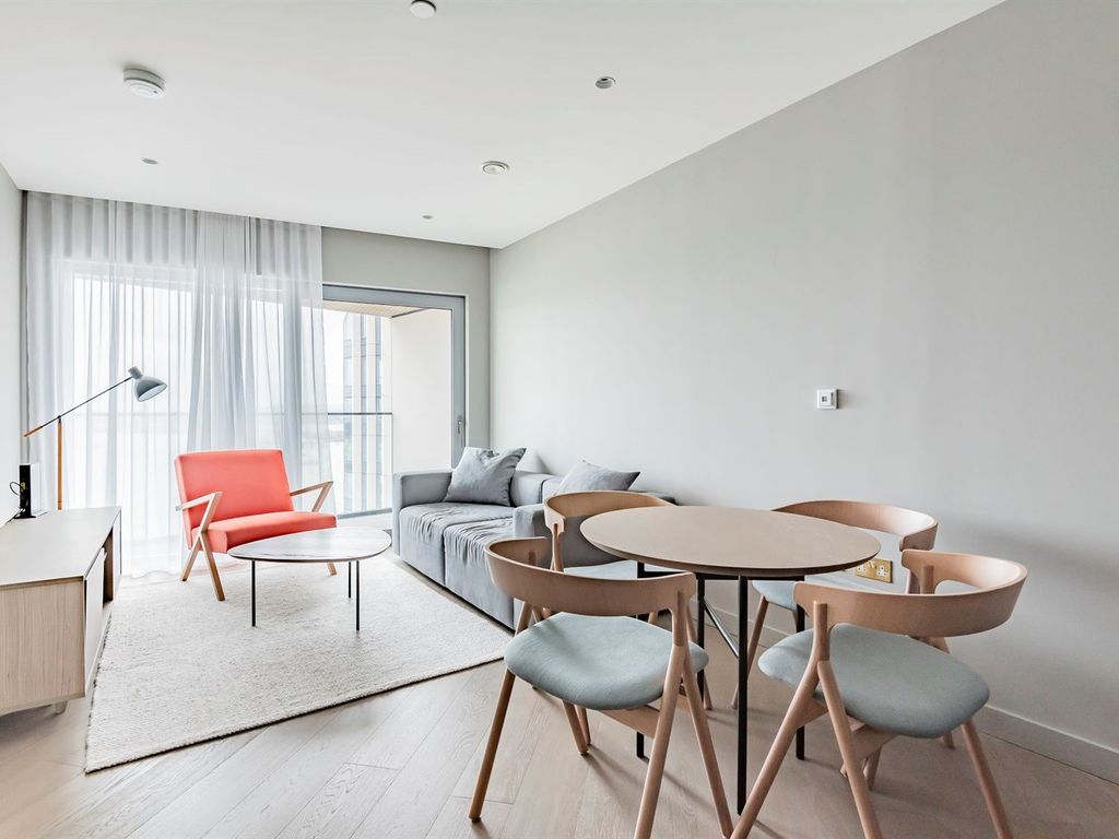 1 bed flat to rent in No.4, Upper Riverside, Cutter Lane, Greenwich