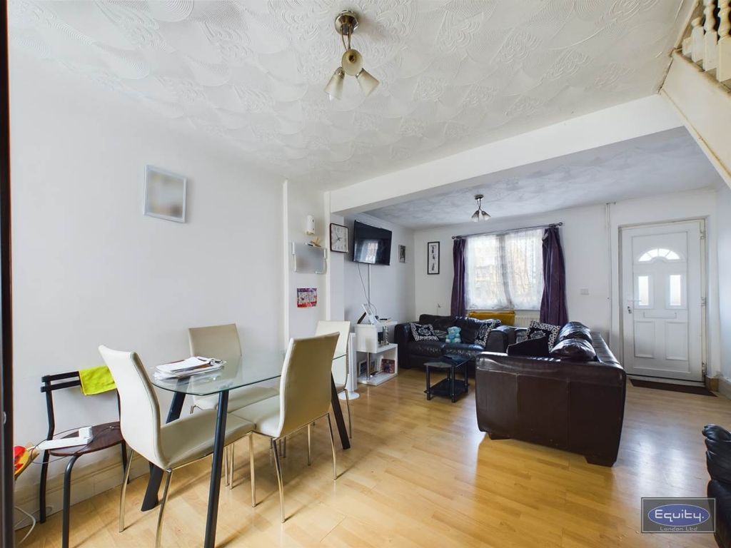 2 bed property for sale in Brewery Road, London SE18, £400,000 Zoopla