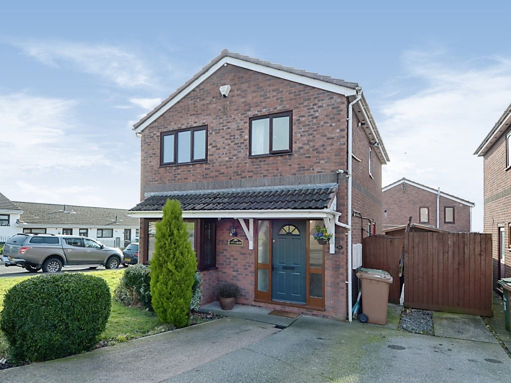 3 bed detached house for sale in Ffos Y Cerridden, Nelson, Treharris