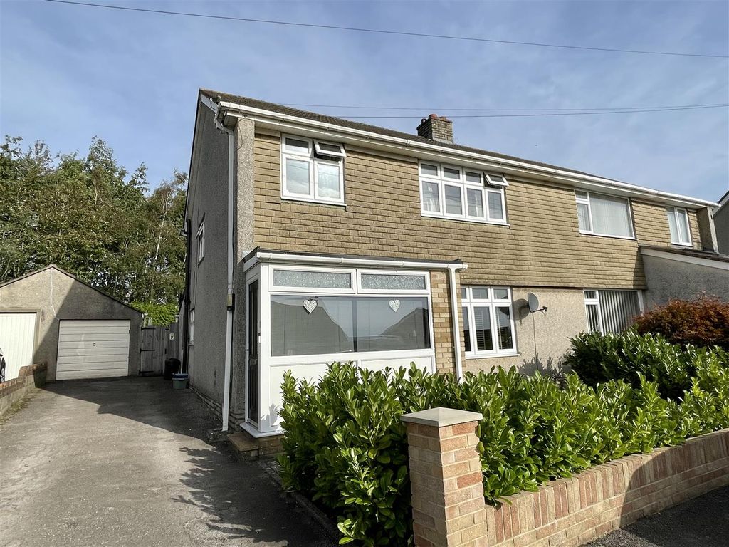 3 bed semidetached house for sale in Larkfield Avenue, Chepstow NP16