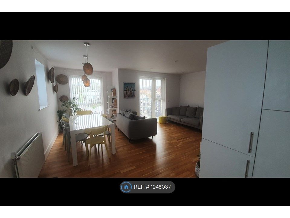 1 bed flat to rent in Walthamstow, London E17, £1,300 pcm Zoopla