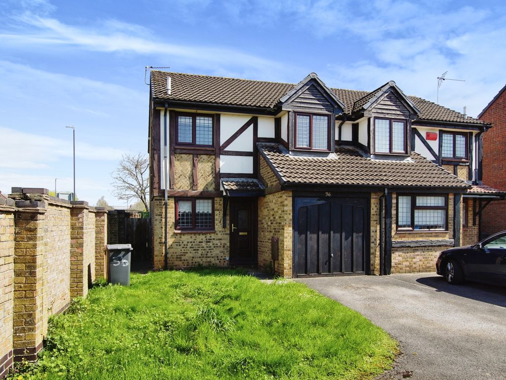 3 bed semidetached house for sale in Hampden Close, Yate, Bristol BS37