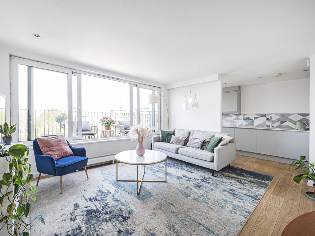 2 bed flat for sale in Bacon Street, Shoreditch, London E2 Zoopla