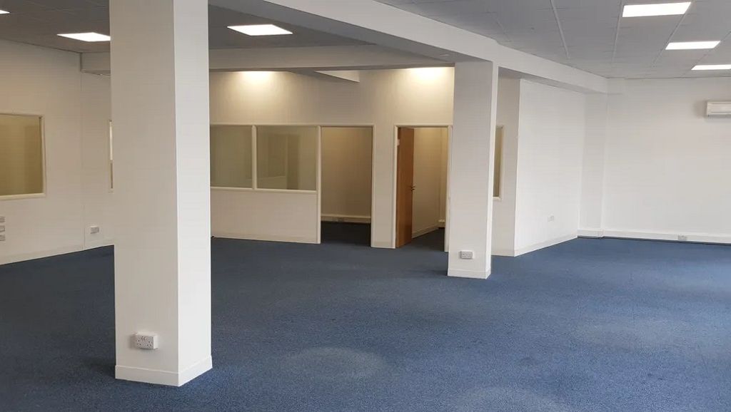 Office to let in Balfour House High Road, North Finchley N12, £47,500 pa Zoopla