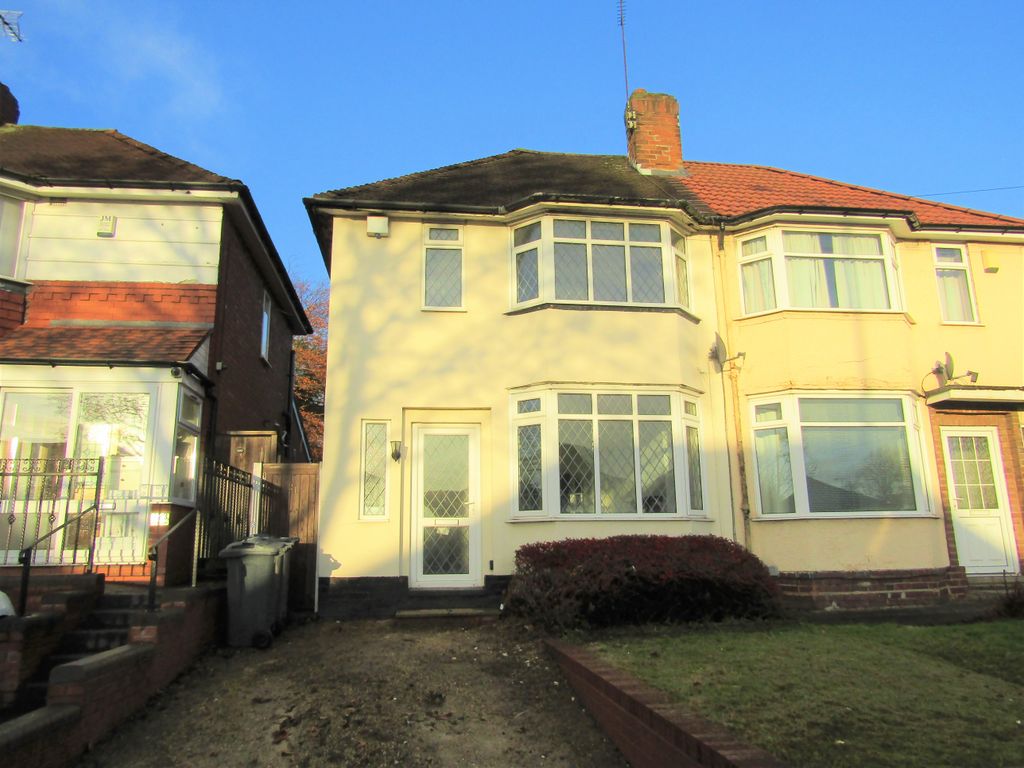 2 bed semidetached house to rent in Rocky Lane, Perry Barr, Birmingham