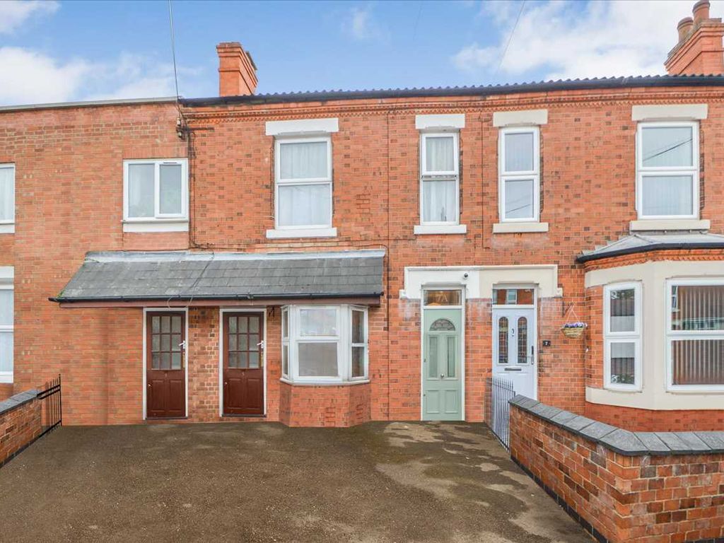 2 bed terraced house for sale in Edward Road, West Bridgford