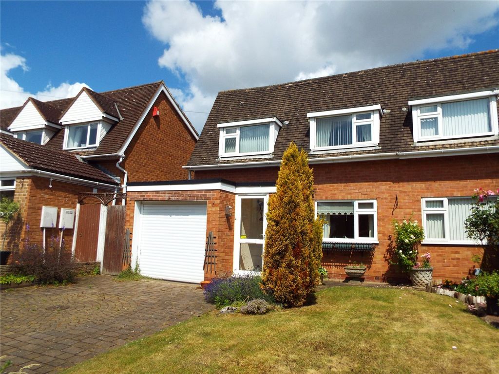3 bed semidetached house for sale in Old Mill Road, Coleshill