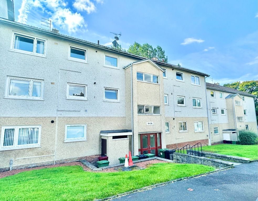 2 bed penthouse for sale in Hume Place, The Murray, East Kilbride G75, £63,000 Zoopla
