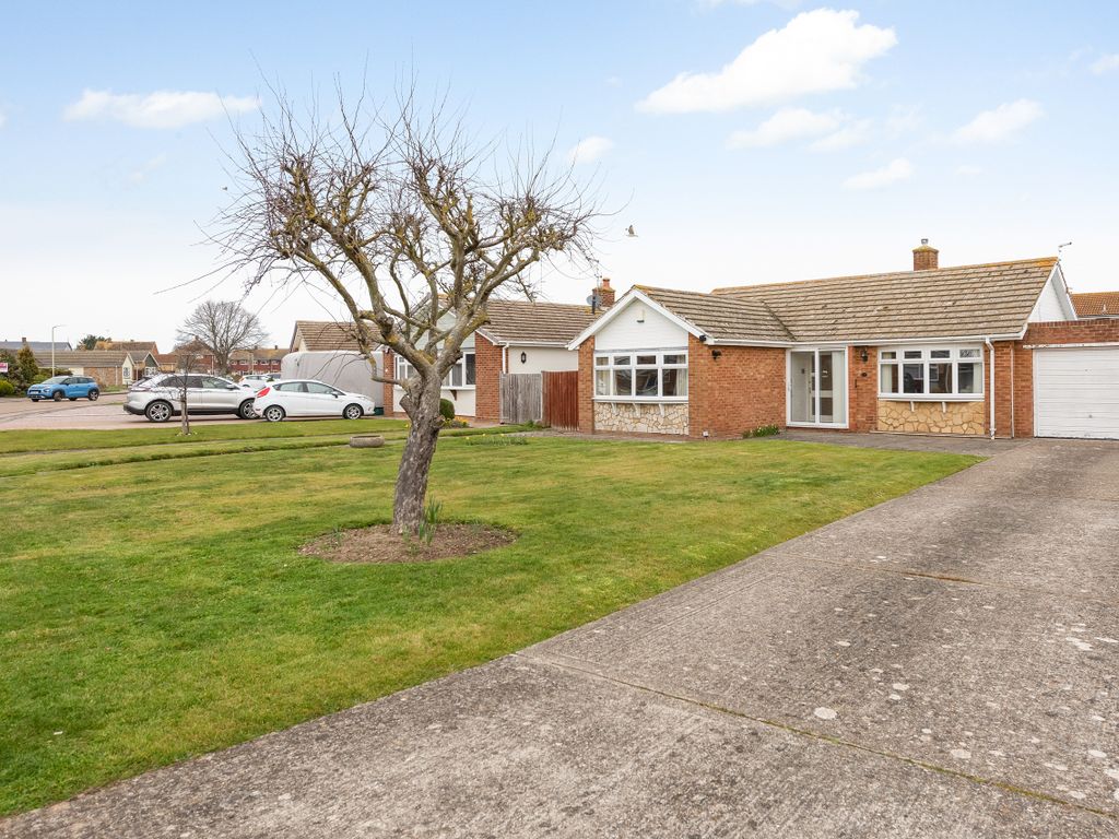 2 bed bungalow for sale in Highfields Avenue, Herne Bay CT6 Zoopla