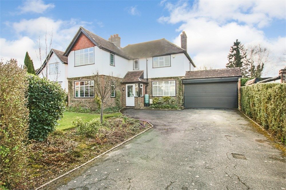 4 bed detached house for sale in The Limes, Felbridge, East Grinstead