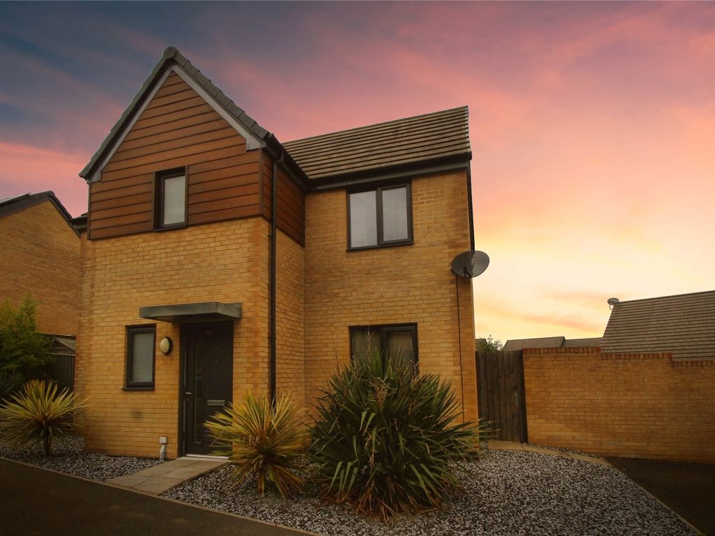 3 bed detached house for sale in Roberts Road, Edlington, Doncaster