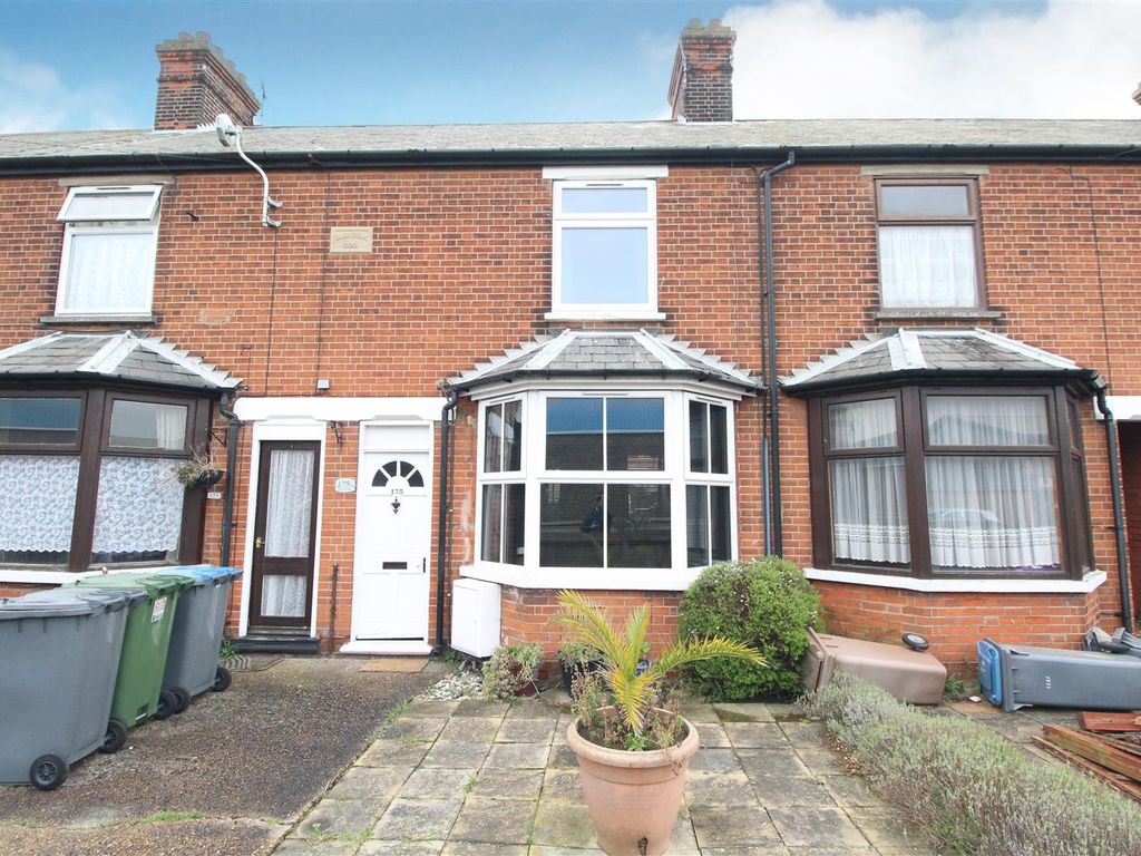 3 bed terraced house for sale in Langer Road, Felixstowe IP11 Zoopla